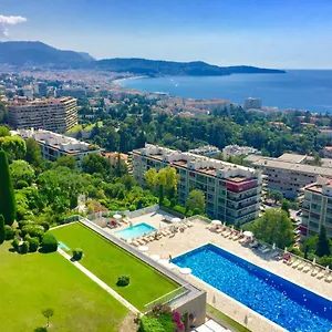 2 Pièces Vue à Fabron Les Constellations Piscine 10mn Promenade Des Nice