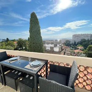 Renting - Luxurious Sea View Terrasse - King Bed - Parking Nice